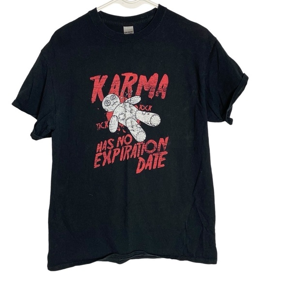 Karma Has No Expiration T-shirt - Picture 1 of 4